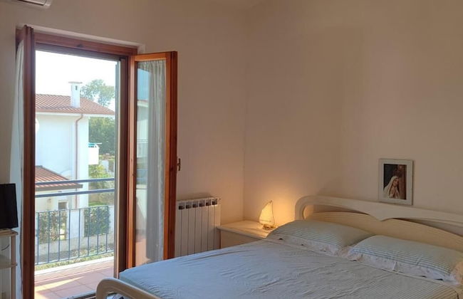 Sabaudia Villa Annamaria - Foto 9