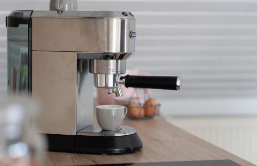 fuldaliebe - Helle Ferienwohnung mit Küche, Parkplatz, WLAN, Self Check-in - Foto 6