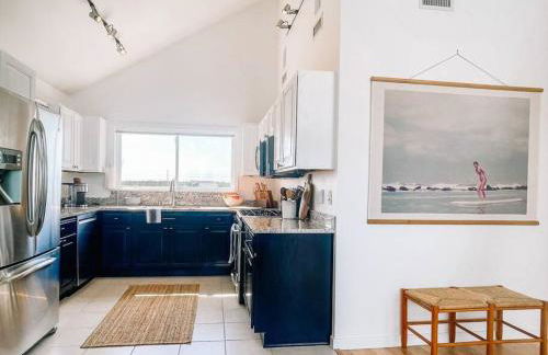 Dune Haus - Oceanfront w Hot Tub, Private Beach - Foto 13