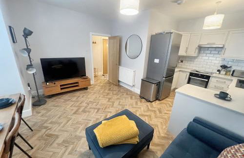Merton Place, Southsea apartment with parking - Photo 3