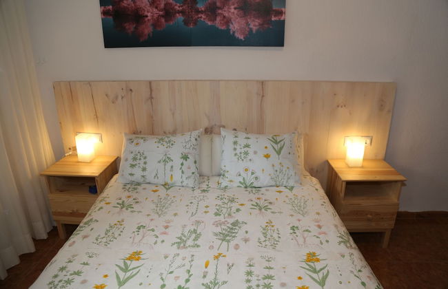 Villa Ana Apartments - Photo 2