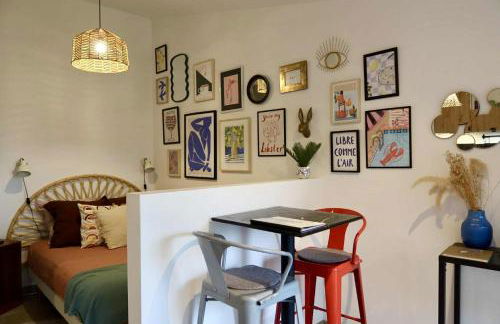 Le joli jardin face à l'Abbaye - Foto 1