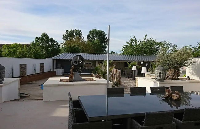 Magnificent Villa in Nuaille-d'aunis With Wellness - Foto 48