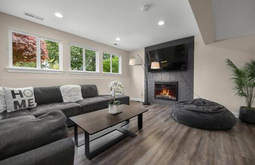 Luxury 5 beds Villa with Heated Pool & Resort Amenities - Photo 24