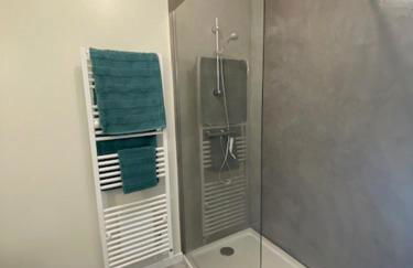 Studio 2 personnes - proche circuit - Foto 7