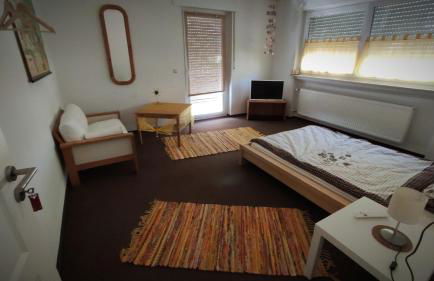 Monteur Unterkunft Gästewohnung Ferienwohnung - Haus Huth - Foto 8