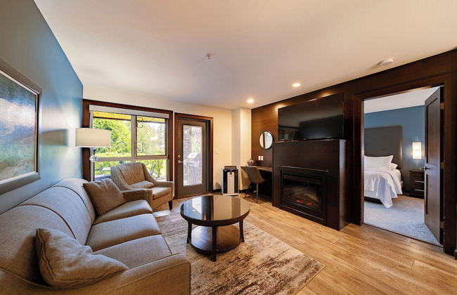 Sunrise Ridge Waterfront Resort - Photo 18