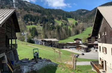 2 pièces La Clusaz Centre village dans petite résidence - Foto 13