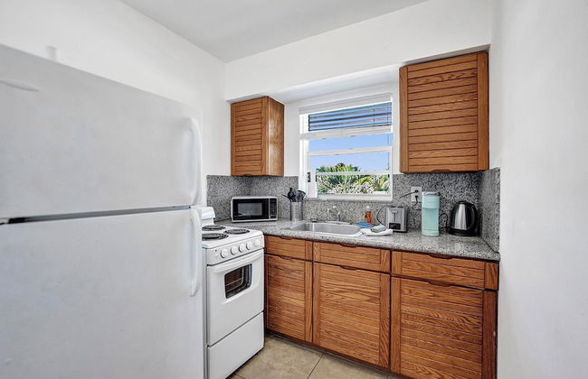 WAVES ON DESOTO - Photo 19