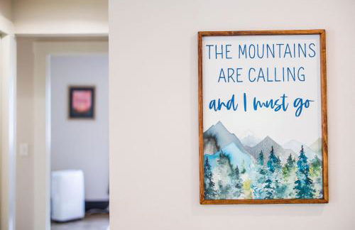 Canyon Retreat with Hot Tub 3min to Broadmoor - Foto 50