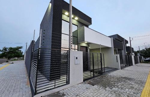 Casa Nova com 3 quartos / Churrasqueira / Banheira prox Cataratas - Foto 1