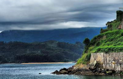 VIVIENDA VACACIONAL "EL CANXILÓN" Situada en Lastres - Zona Oriente de ASTURIAS - Casa independiente - Terraza con vistas al mar a 800 m de la playa - Foto 6
