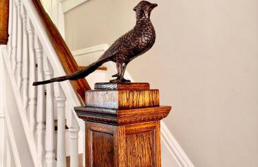 3 story, 100 year-old home, 4BR, 3 king & 2 queen beds - Foto 26