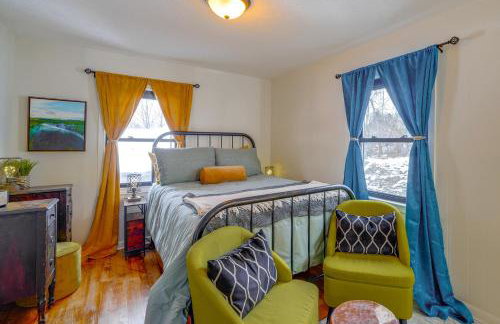 Walk to Dtwn Fayetteville Family Home with Fire Pit - Foto 14