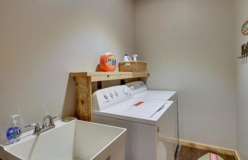 Modern Lakeside Chalet on Crow Wing Chain with Dock! - Foto 26