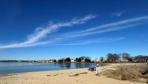 5 minute walk to Gray Gables Beach - Foto 3