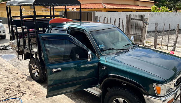 Balade en 4x4 à la Lagoa da Andorinha - Photo 3, L'un des véhicules dans lesquels vous pourrez voyager