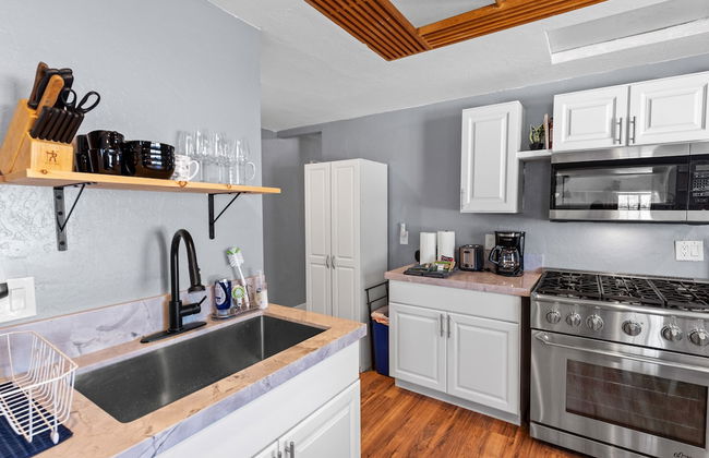 Little Loaf Lodge - Cute and Cozy Mountain Getaway! - Foto 11