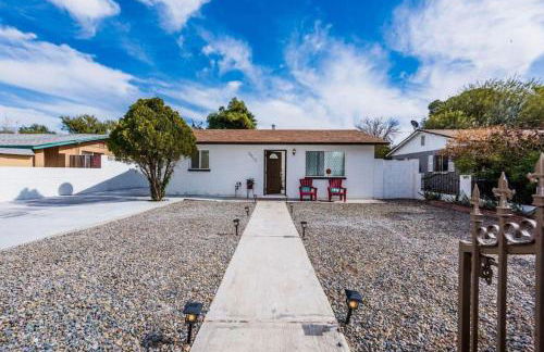 Sunny Guest Suite with large backyard - Pets Welcome - Foto 29