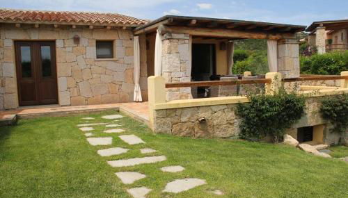 Sunny House a Punta Molara - Foto 1, Garden