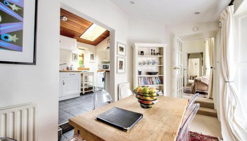 GuestReady - Classic Charm near Holyrood Park - Foto 3