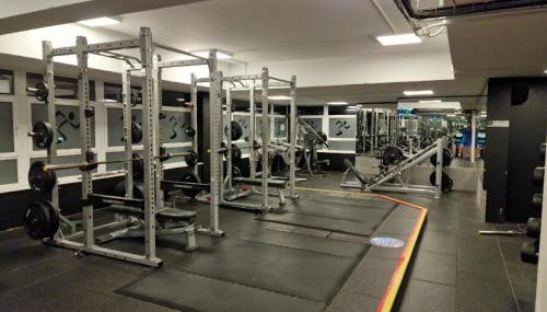 Castle Townhouse Kenilworth - Private Parking - 24 Hr Gym Access - Town Centre - Foto 4