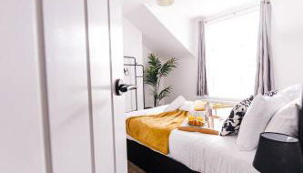 Spacious 4Bed Parking & Wi-Fi - Contractor Stays - Foto 5