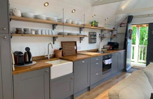 The Coach House - Photo 64