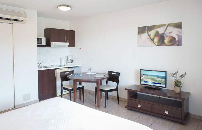 Comfort Aparthotel Six-Fours - Foto 35