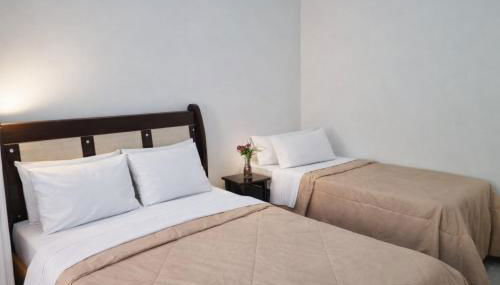 Costa Family-Studio Albert Einstein - Photo 1