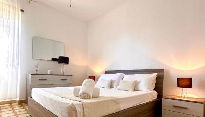 Sea Rocks House - Photo 5