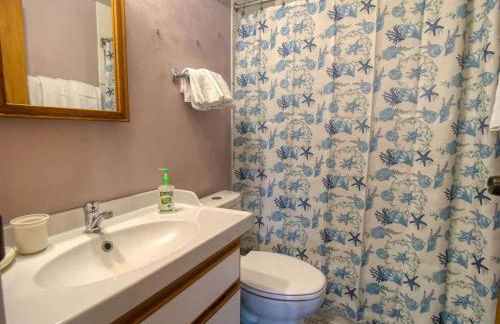 Boho Waterfront Getaway 5 Bedroom Retreat - Foto 19