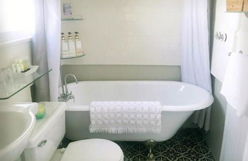 Casita Gundry- Boutique Hideaway, Quaint Historic Charm - Foto 9