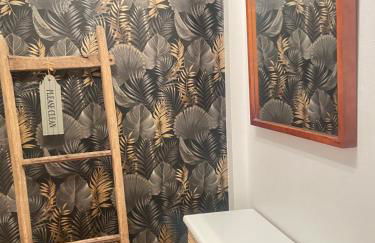 LES HORTENSIAS Spacieuse Maison en ardoise du pays FIBRE - Foto 78