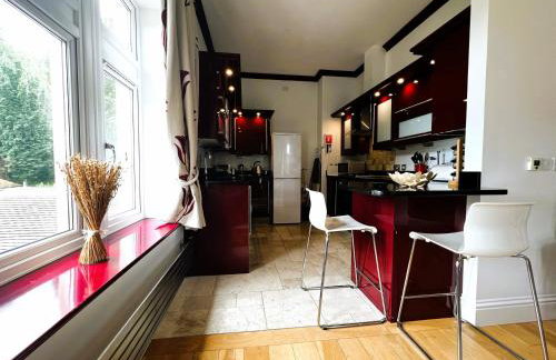 6 Shanklin Manor - family friendly apartment in Shanklin Old Village - Photo 16