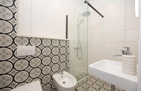 Lovely Home In Ostrvica - Photo 46