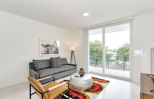 Roami at Grove 27 - Photo 122