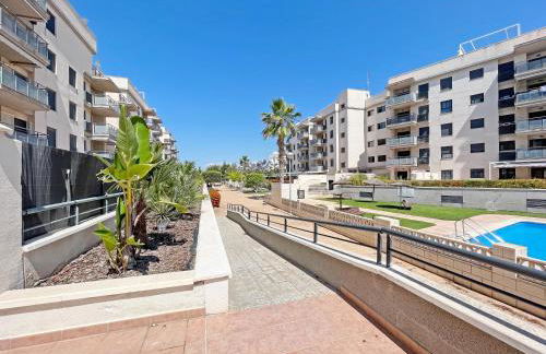 Global Vacacional, Apartamento con gran terraza en Canet - Foto 31