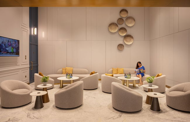 Oaks Liwa Heights Suites - Photo 8