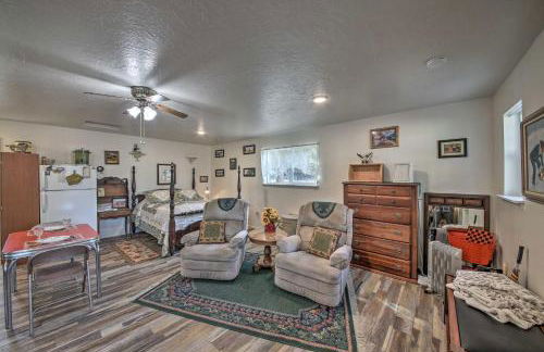 Pet-Friendly Libby Cottage with Mountain Views! - Photo 1