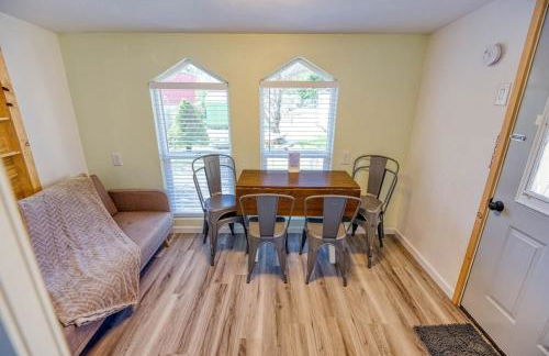 #StayinMyDistrict Lakeside Cottage - Foto 23