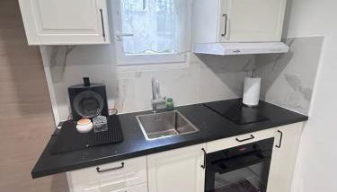 Charmant studio neuf et meublé - Foto 2