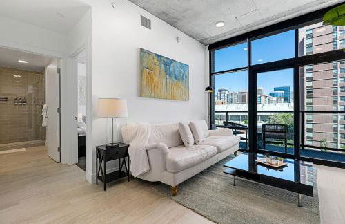 City Views! Luxury King bed gym pool HTub - Foto 7