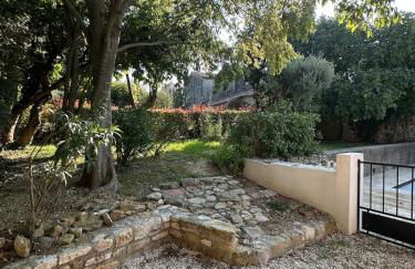 Maison provençale-piscine-jardin clôturé-8 pers - Foto 8