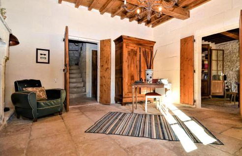 Five Bedroom Gorgeous Home In Tarascon - Foto 35