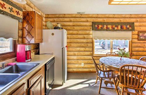 Fish and Hike Wooded Cabin 9 Mi to Lake Nebagamon! - Foto 11