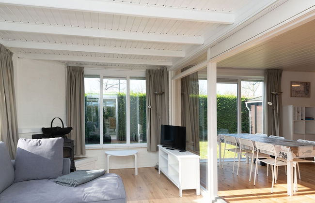 Attractive House with Sunny Garden near Veerse Meer - Photo 6