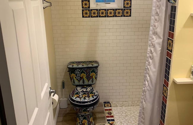 NEW Jungle Paradise Treehouse Suite With Resort Amenities Elevator Access Outdoor Kitchen Lagoon Lazy River Pool RV Hook up - Foto 54