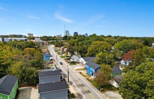 7 Min walk to Golden Belt - 4 Min Drive to Downtown - 7 to Duke - Photo 49