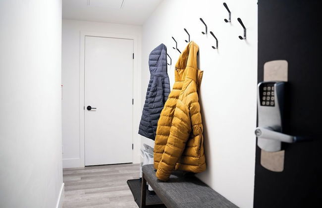 Revel in the Stoke by Revelstoke Vacations - Foto 15